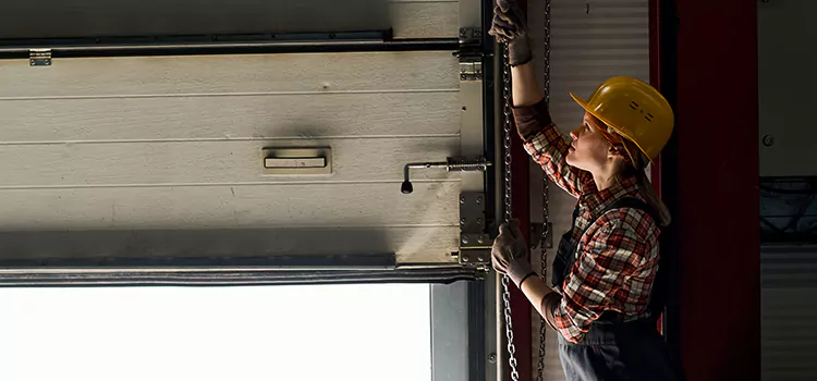 Addressing Common Garage Door Stoppage Issues in Tamiami, FL